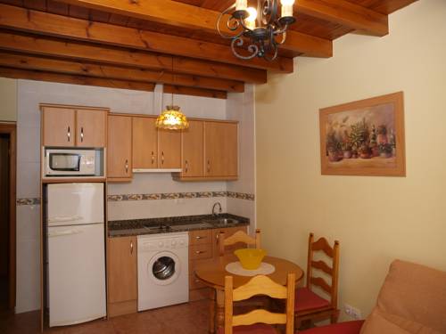 Imagen de la habitación del Aparthotel Liencres. Foto 10