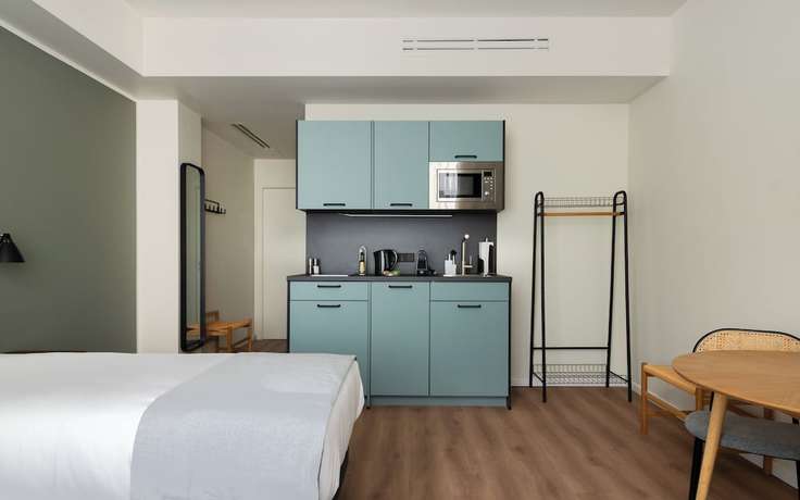 Imagen de la habitación del Aparthotel Limehome Athens Geraniou. Foto 4