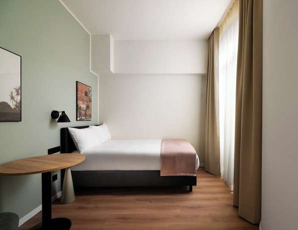 Imagen de la habitación del Aparthotel Limehome Athens Geraniou. Foto 16