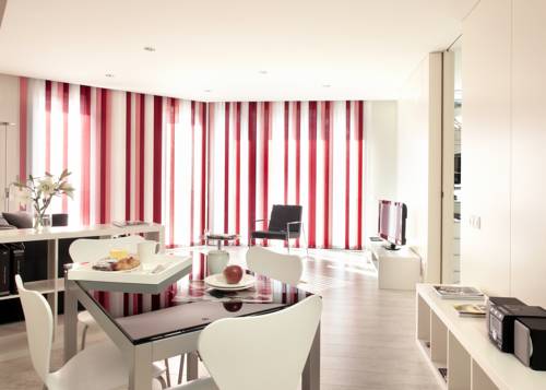 Imagen de la habitación del Aparthotel Limehome Barcelona Rector Triad&oacute;. Foto 11