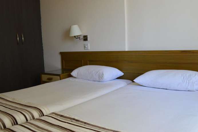 Imagen de la habitación del Aparthotel Lordos. Foto 11
