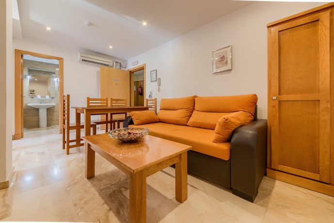 Imagen de la habitación del Aparthotel Loto Conil. Foto 20