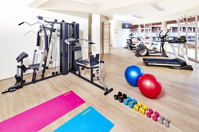 Imagen de los interiores del Aparthotel Luna Clube Oceano. Foto 13