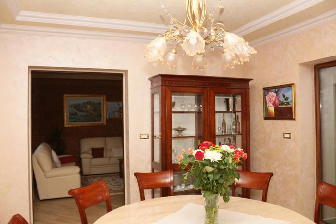 Imagen de la habitación del Aparthotel Luxury Ovidiu Mamaia. Foto 2