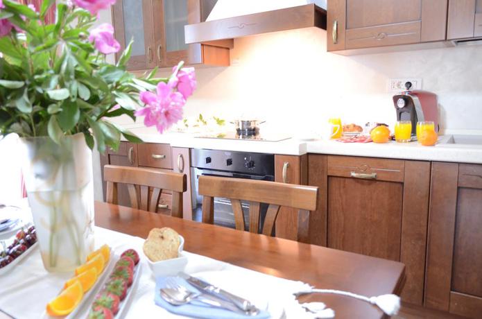 Imagen de los interiores del Aparthotel Luxury Ovidiu Mamaia. Foto 7