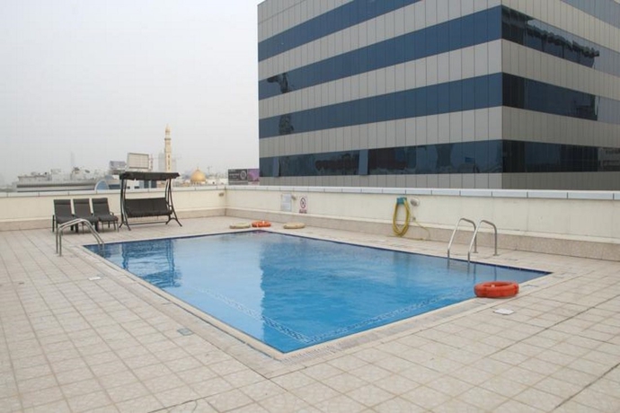 Imagen general del Aparthotel MOON VALLEY HOTEL APARTMENT. Foto 1