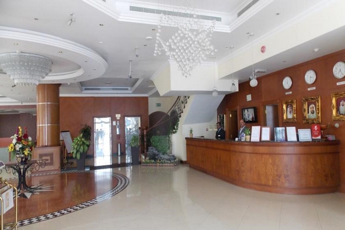 Imagen general del Aparthotel MOON VALLEY HOTEL APARTMENT. Foto 2