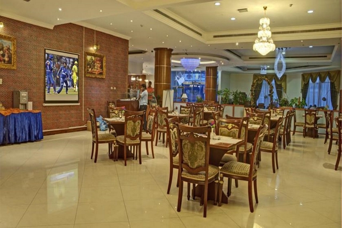 Imagen general del Aparthotel MOON VALLEY HOTEL APARTMENT. Foto 5