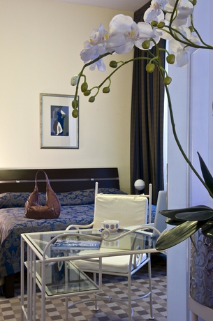 Imagen de la habitación del Aparthotel Mamaison Residence Izabella Budapest. Foto 14