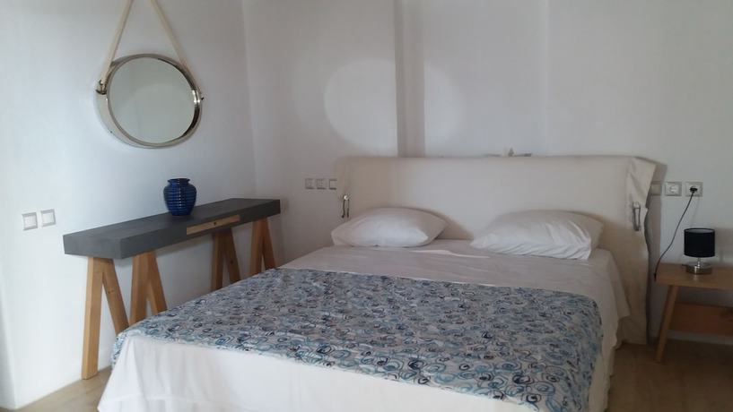 Imagen de la habitación del Aparthotel Manos Rooms. Foto 4