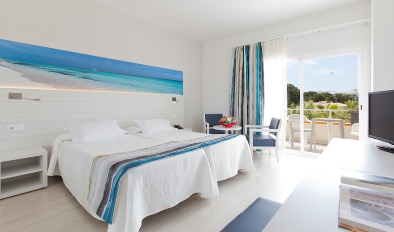 Imagen general del Aparthotel Mar Hotels Paguera and Spa y Apartamentos. Foto 1