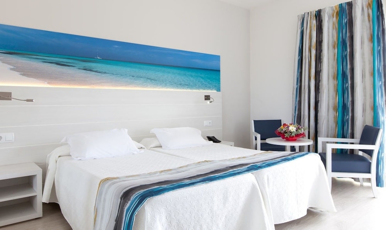 Imagen de la habitación del Aparthotel Mar Hotels Paguera and Spa y Apartamentos. Foto 7