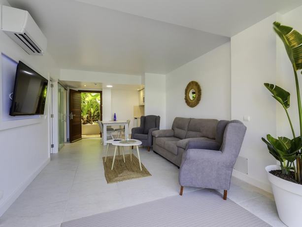 Imagen de la habitación del Aparthotel MarSenses Natura Olea. Foto 12