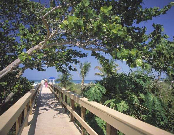 Imagen de los exteriores del Aparthotel Marco Beach Ocean Suites. Foto 6