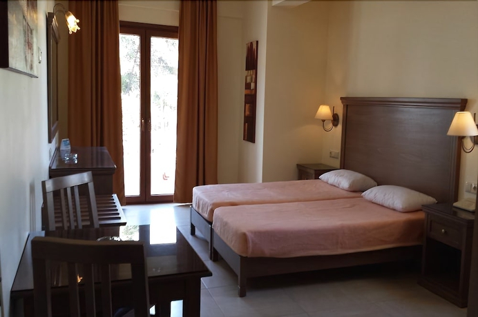 Imagen de la habitación del Aparthotel Maria Lambis. Foto 4