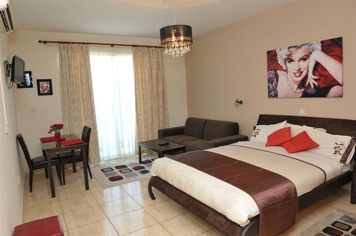 Imagen general del Aparthotel Marianna, Limasol. Foto 1