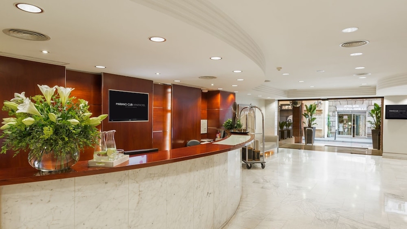 Imagen de los interiores del Aparthotel Mariano Cubi Barcelona. Foto 17