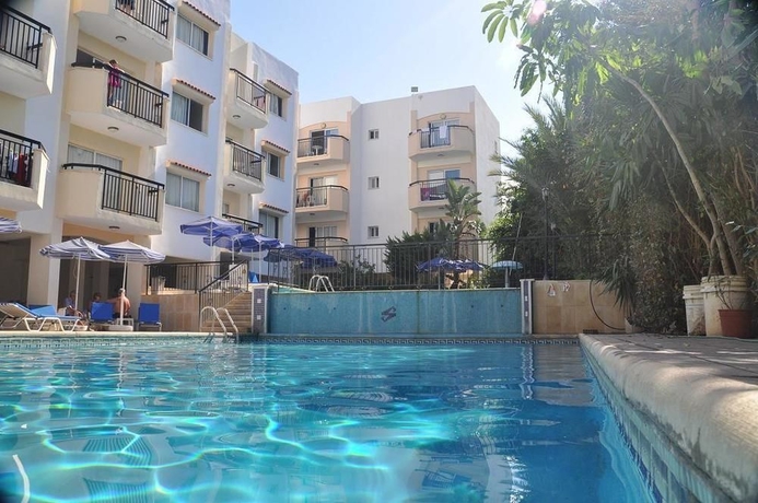 Imagen de los exteriores del Aparthotel Mariela Hotel Apartments. Foto 7