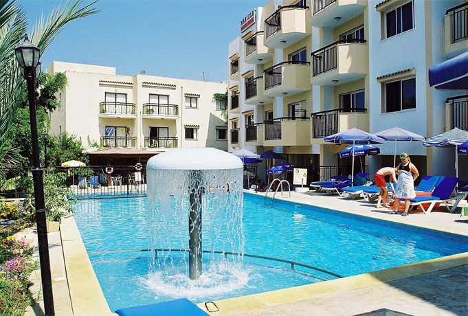 Imagen de los exteriores del Aparthotel Mariela Hotel Apartments. Foto 10