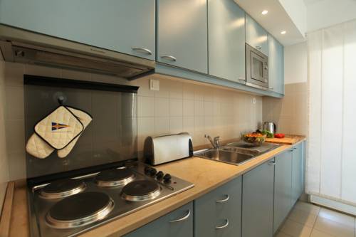 Imagen de la habitación del Aparthotel Marina Club Resort. Foto 8