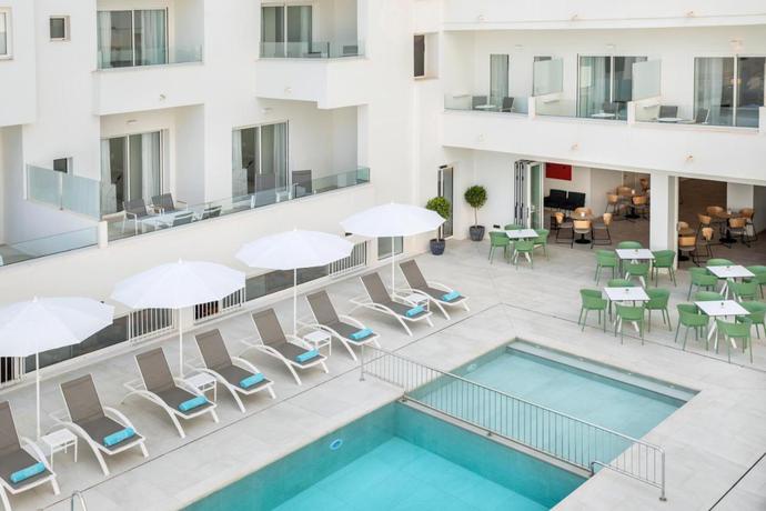 Imagen general del Aparthotel Marina Drach. Foto 1