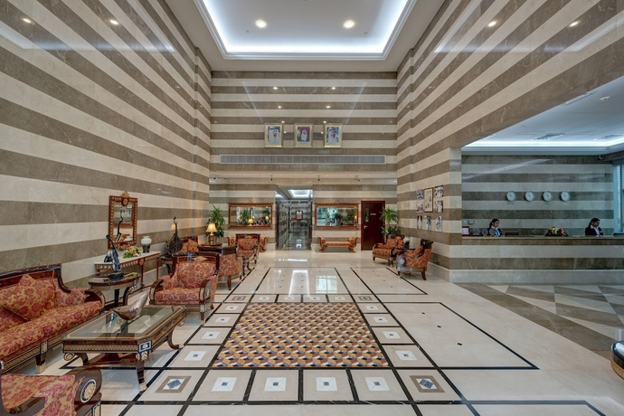 Imagen de los interiores del Aparthotel Marina Hotel Apartments. Foto 16