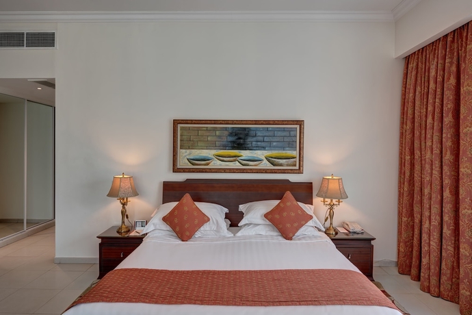 Imagen de la habitación del Aparthotel Marina Hotel Apartments. Foto 11