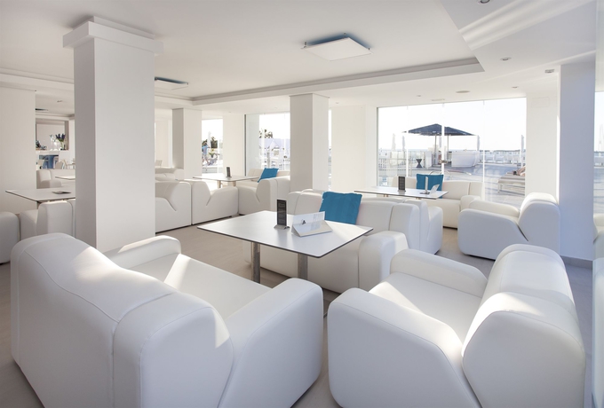 Imagen de los interiores del Aparthotel Marina Playa by Typic Hotels &ndash; Solo Adultos. Foto 15