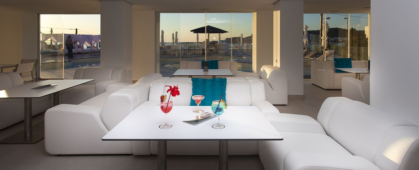 Imagen de los interiores del Aparthotel Marina Playa by Typic Hotels &ndash; Solo Adultos. Foto 16