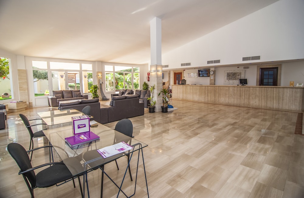Imagen de los interiores del Aparthotel Marinda Garden Aparthotel. Foto 13