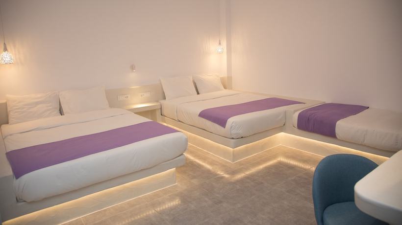 Imagen de la habitación del Aparthotel Markakis Studios Fira. Foto 2