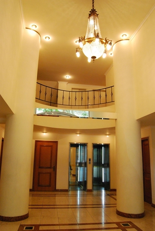 Imagen de los interiores del Aparthotel Marti Apart Hotel. Foto 8