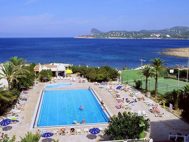 Imagen de la piscina del Aparthotel Marvell Club. Foto 28