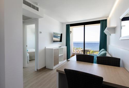 Imagen de la habitación del Aparthotel Marvell Club. Foto 15