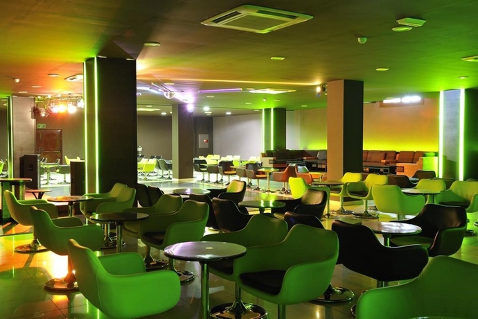 Imagen general del Aparthotel Marylanza Suites and Spa. Foto 3