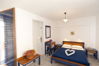 Imagen de la habitación del Aparthotel Matzi. Foto 5