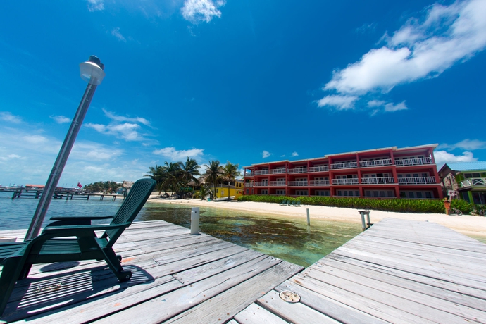 Imagen de los exteriores del Aparthotel Mayan Princess Hotel. Foto 8