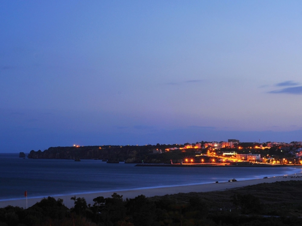 Imagen de los exteriores del Aparthotel Meia Praia Lagos - Beach Club Apartments. Foto 11