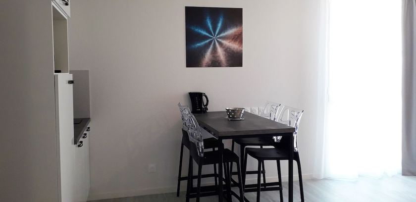 Imagen de la habitación del Aparthotel Mer and Golf City Bordeaux Lac. Foto 3