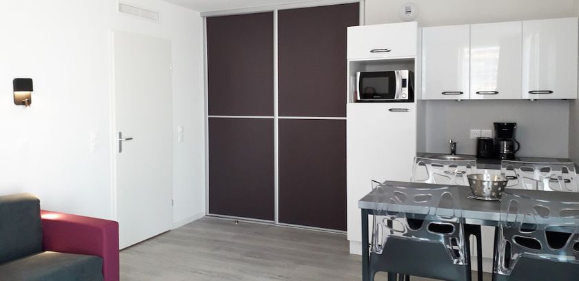 Imagen de la habitación del Aparthotel Mer and Golf City Bordeaux Lac. Foto 4