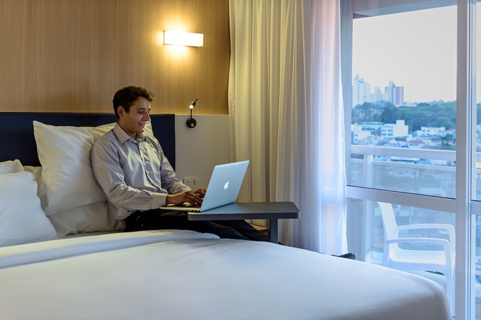Imagen de la habitación del Aparthotel Mercure S&atilde;o Bernardo Do Campo. Foto 3
