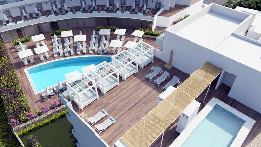 Imagen de la piscina del Aparthotel Metropolitan Playa JUKA. Foto 16