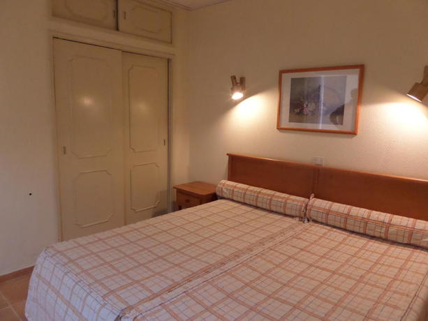 Imagen de la habitación del Aparthotel Mirachoro Albufeira. Foto 3