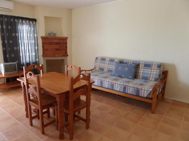 Imagen de los interiores del Aparthotel Mirachoro Albufeira. Foto 8