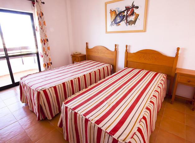 Imagen de la habitación del Aparthotel Mirachoro Portimao. Foto 3