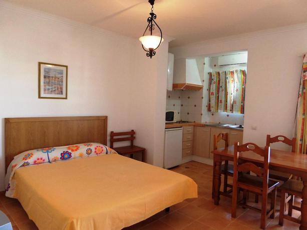 Imagen de la habitación del Aparthotel Mirachoro Portimao. Foto 5