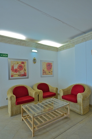 Imagen de los interiores del Aparthotel Mirachoro Praia Da Rocha. Foto 13