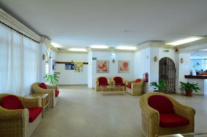 Imagen de los interiores del Aparthotel Mirachoro Praia Da Rocha. Foto 16