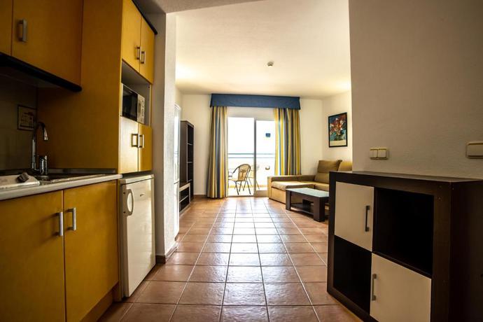 Imagen de la habitación del Aparthotel Mojacar Beach. Foto 5