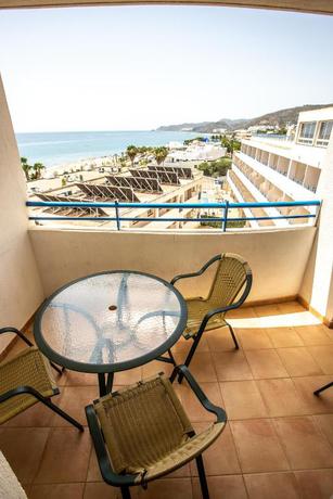 Imagen de los exteriores del Aparthotel Mojacar Beach. Foto 15